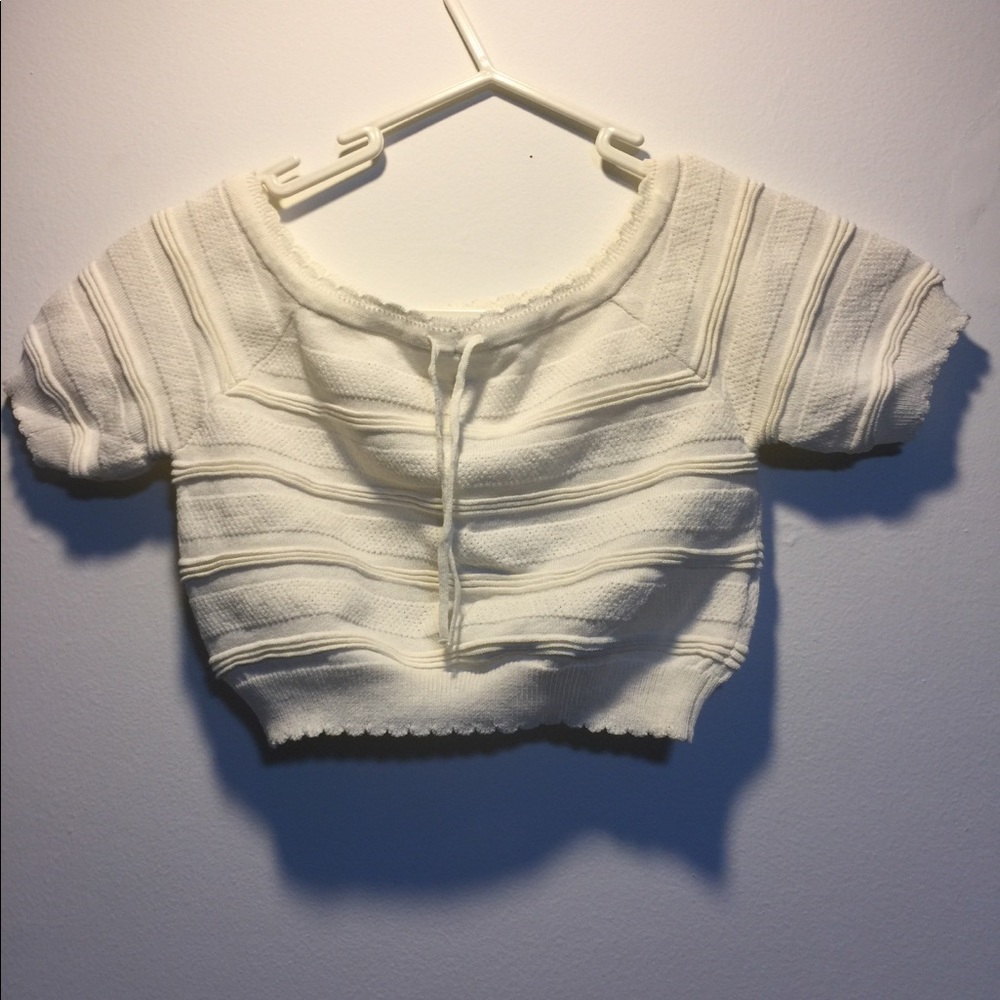 Crop top